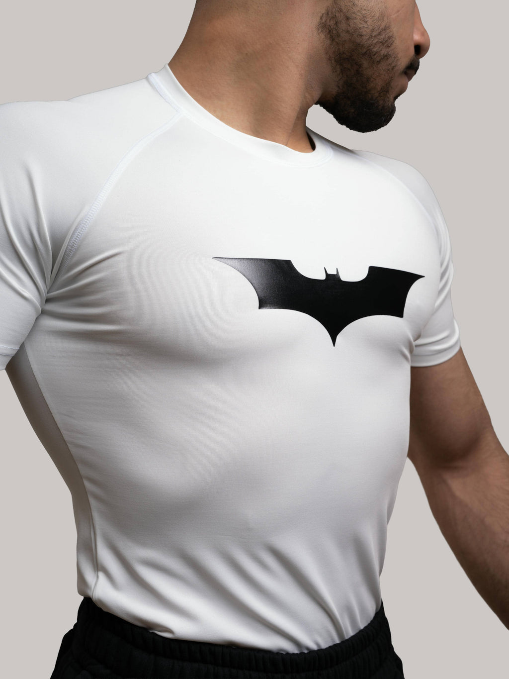 WHITE COMPRESSION TEE-BATMAN