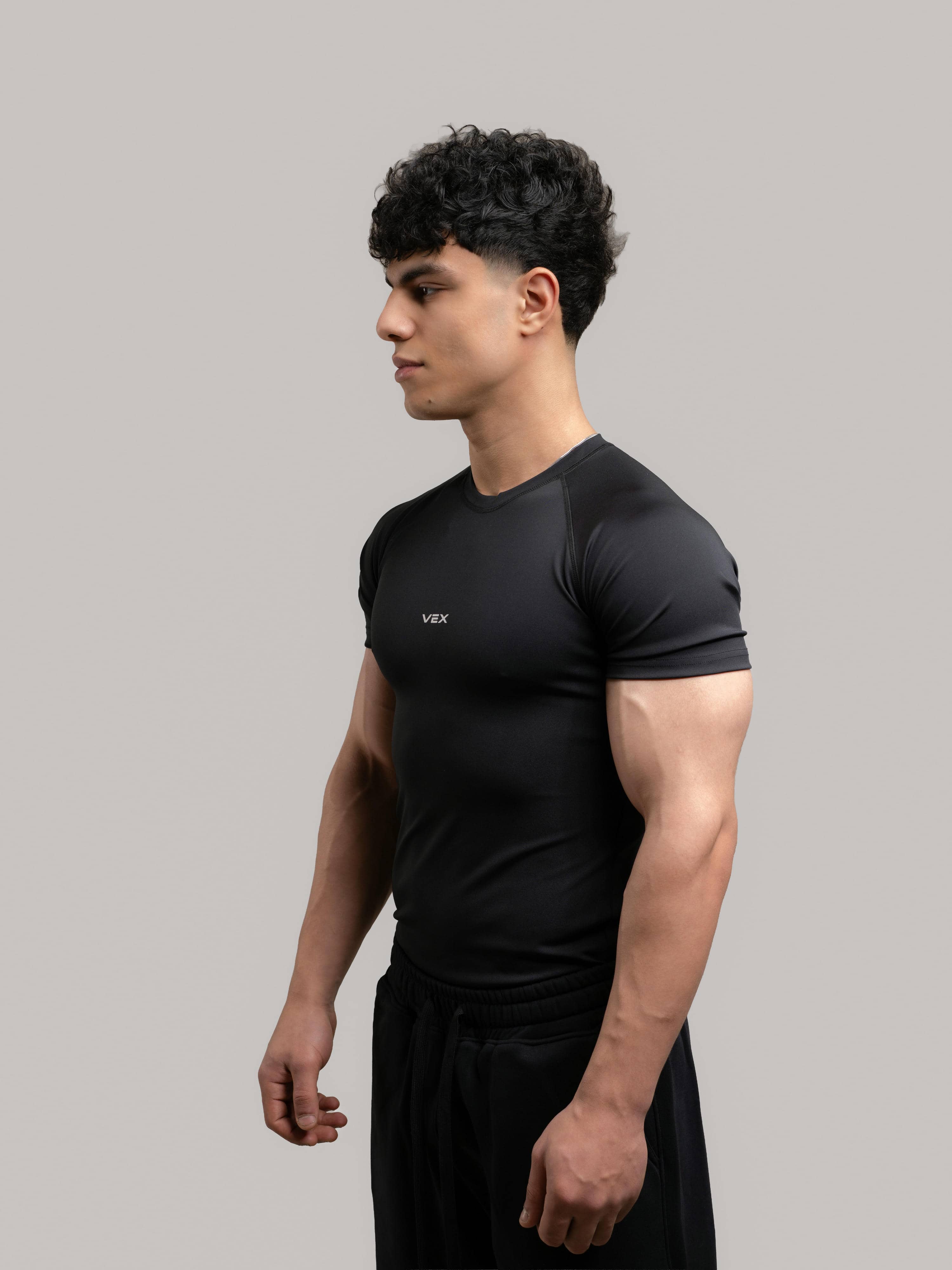 BLACK COMPRESSION T-SHIRT